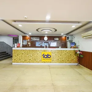 Hotel Fabhotel Belwood Near Igi Airport